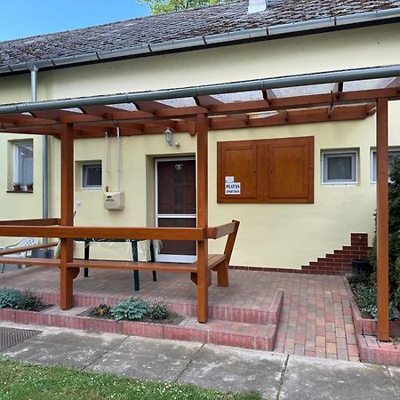 Platan Apartman Marcali Zewnętrze zdjęcie
